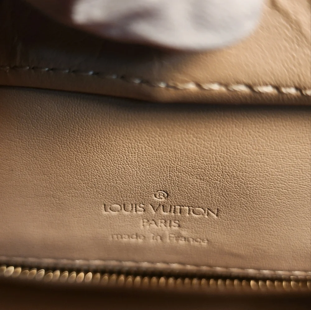 Authentic Louis Vuitton Vernis Monogram Yellow Houston Tote Approx13x9.8x5.5 - Picture 3 of 7